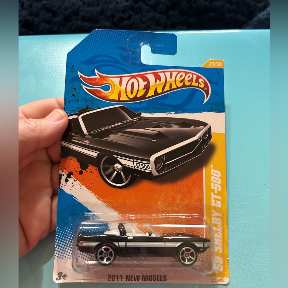 Hotwheels 69 Shelby‎ Gt 500. 2011